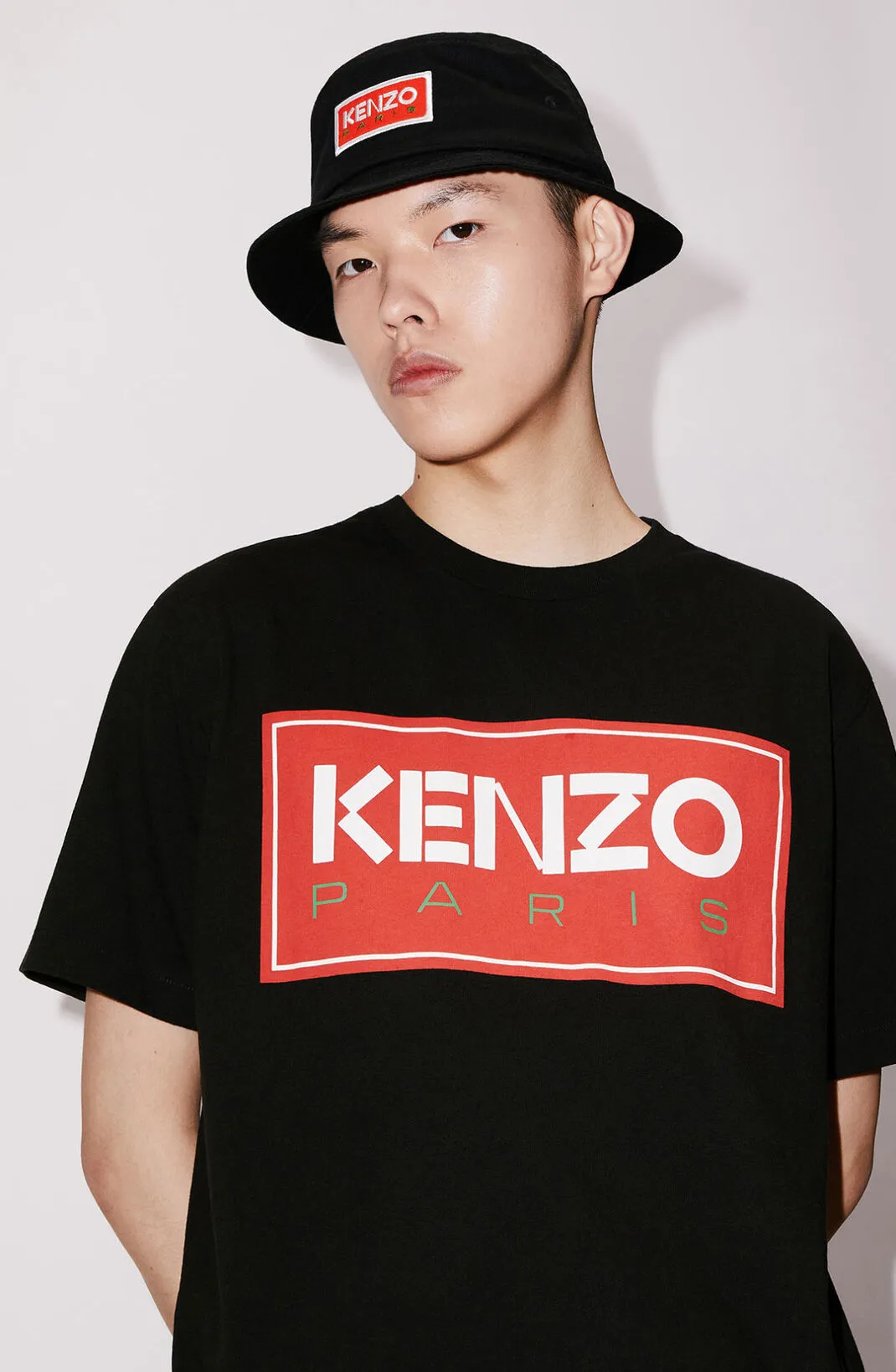 Kenzo (Kenzo) Chest Red Label KENZO PARIS T-SHIRT Color: Black White Apricot Red Size: M L XL XXL Three Standards Style Number: K 42
